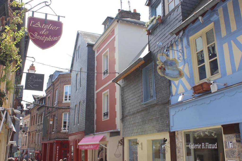 Les Maisons De Maje - Le T2-T3 Honfleur Eksteriør billede